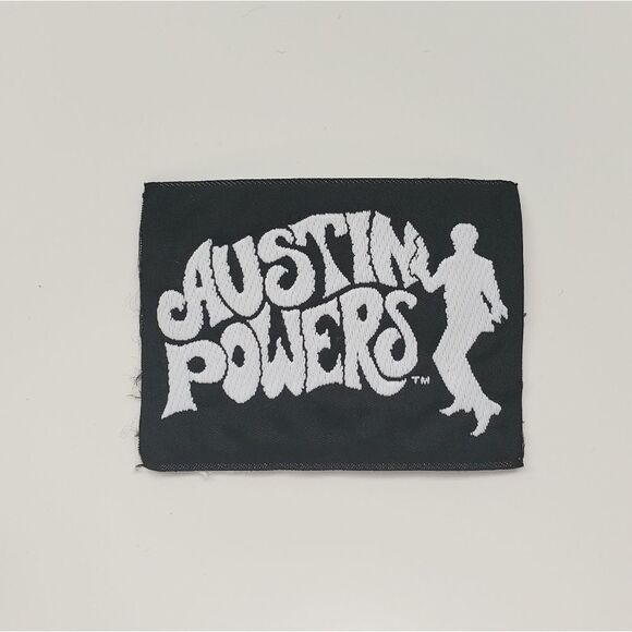 Vintage Y2K Austin Powers The Spy Who Shagged Me Embroidered Patch White Black - Picture 1 of 4